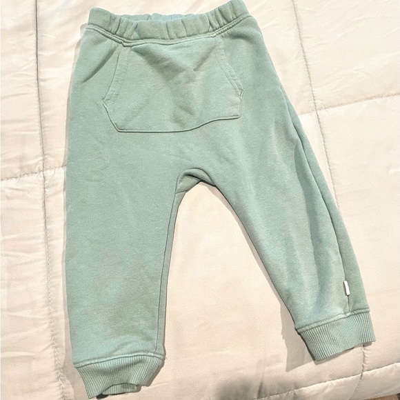 Kids tracksuits - Picture 2 of 7